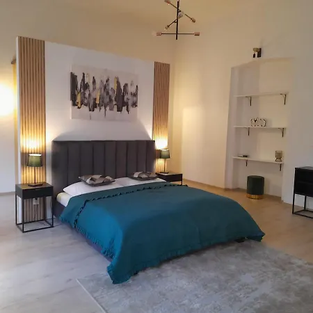 Entrez 3 - Historical Centre Apartment Kosice