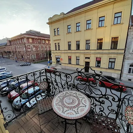 Entrez 3 - Historical Centre * Kosice