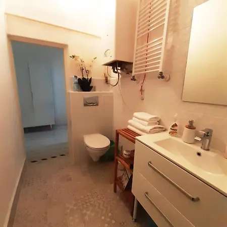 Apartment Entrez 3 - Historical Centre *