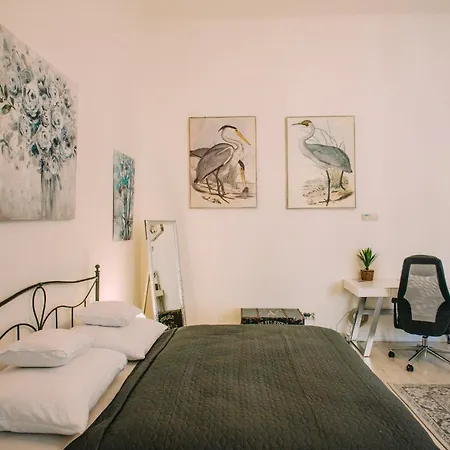 Apartment Entrez 3 - Historical Centre