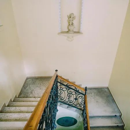 Entrez 3 - Historical Centre Apartment Kosice