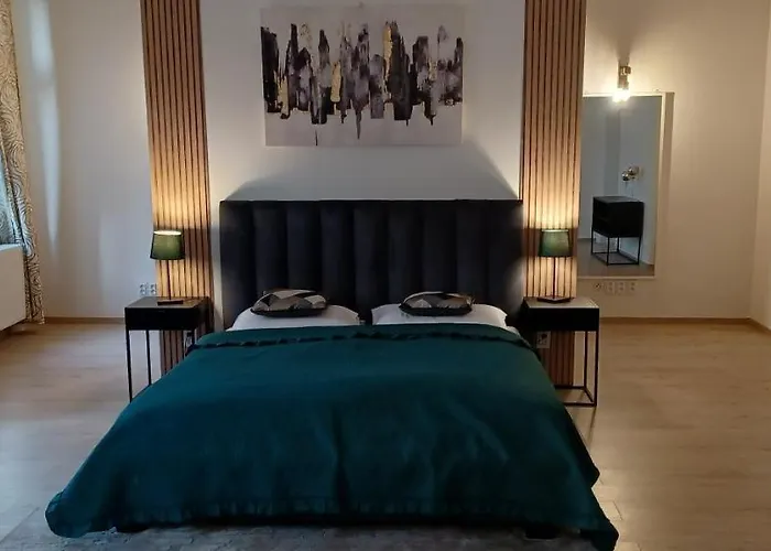 Entrez 3 - Historical Centre Appartement *