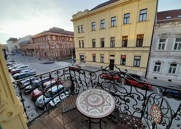 Entrez 3 - Historical Centre * Košice