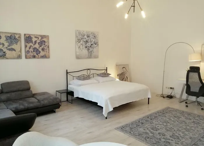 Entrez 3 - Historical Centre Appartement Košice