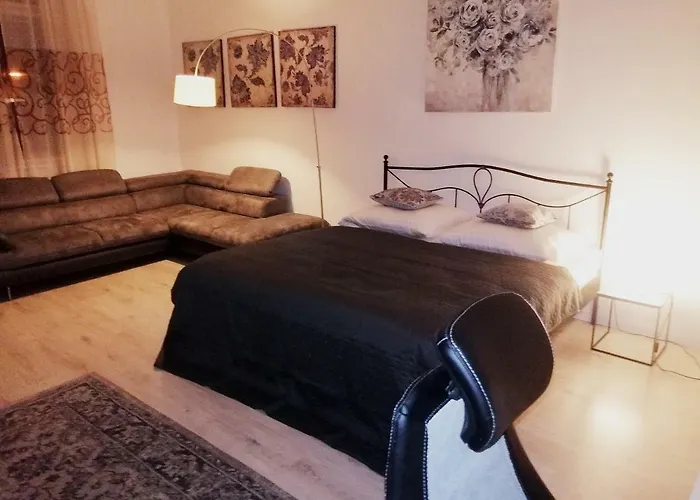 Entrez 3 - Historical Centre Appartement *